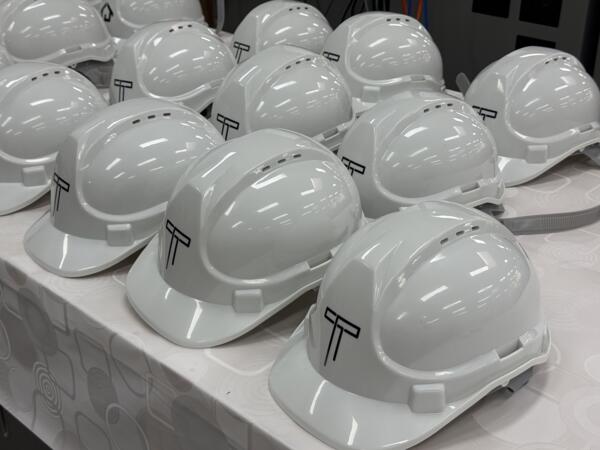 custom printed hard hat work sample 2