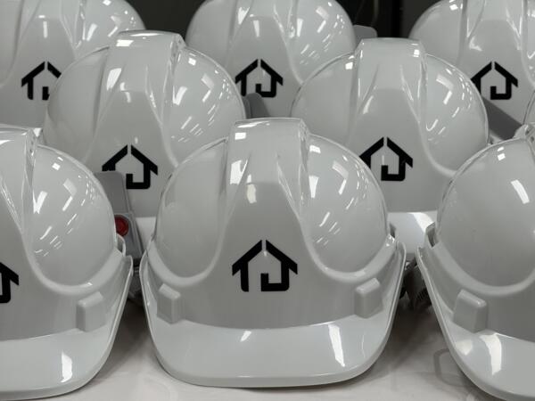 custom printed hard hat work sample 3
